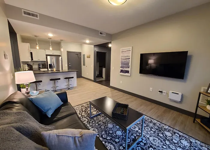 520 Neil Luxury 2 Bedroom Appartamento *